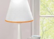 Stolní lampa Orange - v prostoru